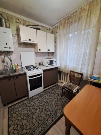 Оренда двох кімнатної квартири Зарічанська - фото 1