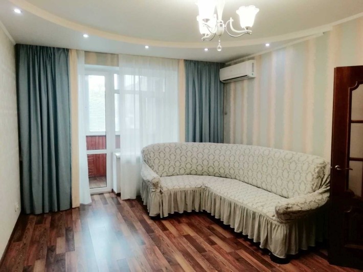 Сдам 1-ком квартиру г. Буча ул. Центральная ЖК Яблуневий, этаж 1 - фото 1