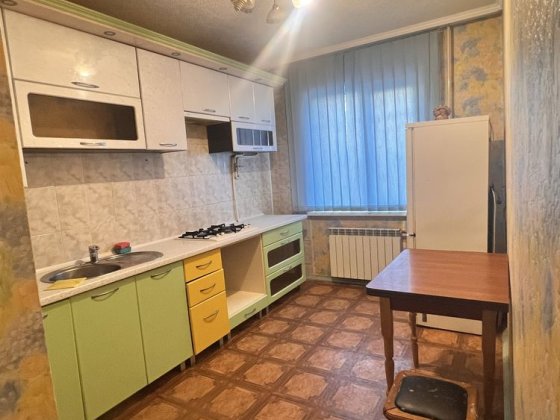 Здам в оренду 2-х кімнатну квартиру. М-в Леваневського