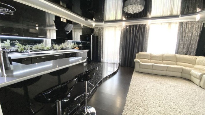 Здається 2к квартира 65кв.м на вул.Привокзальна - фото 1