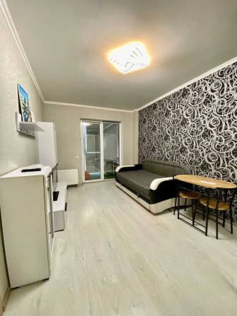 Бровари вул. Петлюри 20 ЖК Фамільний, оренда 2-к квартири, ГЕНЕРАТОР! - фото 1