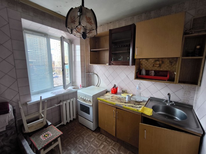 Здам 1 Бровари. Сільпо. Порошинка - фото 1