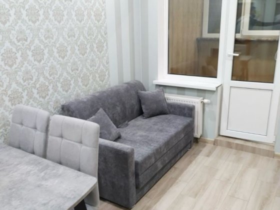 Низький поверх,простора однокімнатна (євро2) в ЖК Атлант Бровари