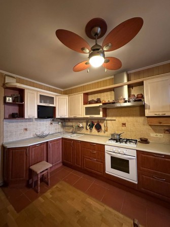 Оренда 2к квартири в центрі Бучі - фото 1