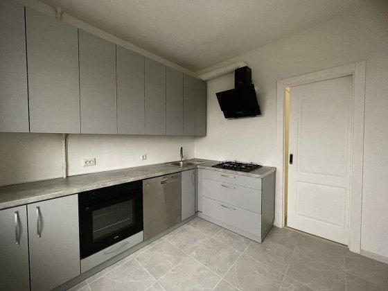 Оренда 2 кімнатноі  квартири з  ремонтом біля Критого ринку Біла Церква