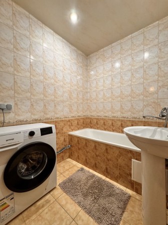 Здаю 2х кімнатну квартиру можна з тваринкою - фото 1