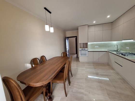 Оренда 2х кімнатної квартири ЖК Козацький. Вул.Довженка Івано-Франківськ