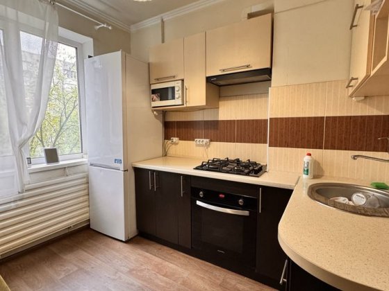 Здам 1 кімнатну  квартиру в косметичному ремонті Белая Церковь