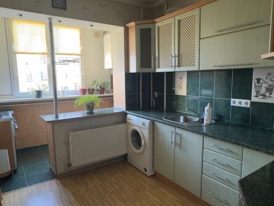 Здається 2ох кімнатна квартира по Хоткевича з автономним Ивано-Франковск