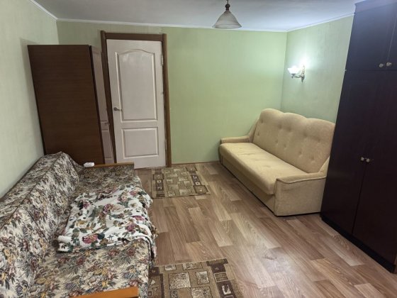 Здам 1к.кв.в П/С,4-лінія.непоганий стан.Невелика комуналка.Вільна. Ірпінь