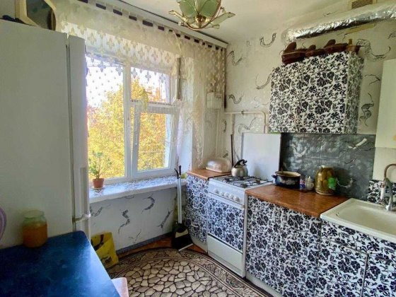 оренда 2 кімнатна квартира поряд ринок Н Хмельницкий