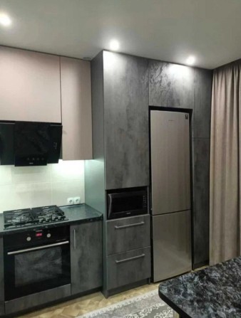 Велика однокімнатна квартира укомплектована усім необхідним. - фото 1