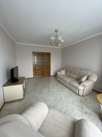 Оренда ! 2-х кімнатна кв в центрі ( ОПТОВОЛОКНО) - фото 1