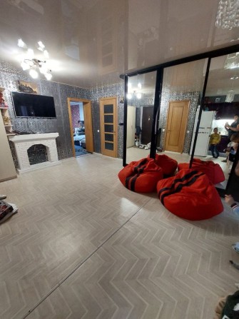 3 кім Новобудова Героїв Маріуполя  , меблі та техніка - фото 1