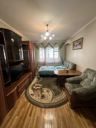 Оренда 2 кім квартири на Піщаному масиві - фото 1