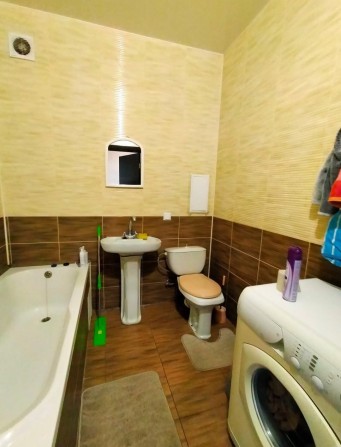 Оренда 1 кім. Вул. Зарічанська - фото 1