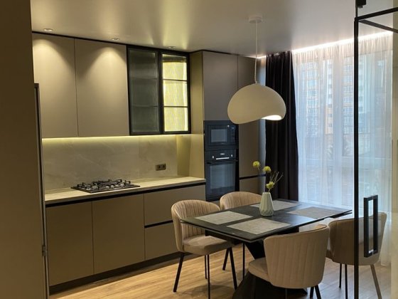 "Оренда євро двійка, від власника. Main House Коновальця  37 Ивано-Франковск