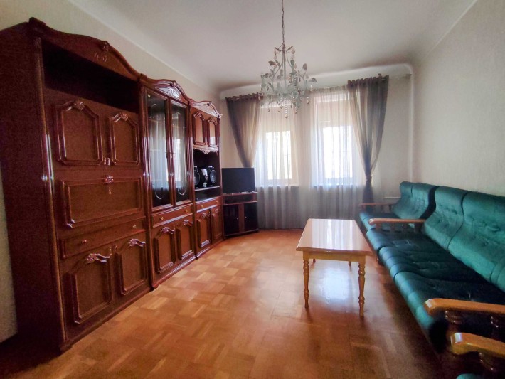 Довгострокова оренда (Петра Калнишевського 8) - фото 1