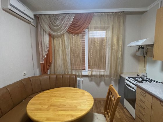 Оренда 2х кімнатна квартира Критий ринок Біла Церква