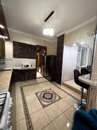 Оренда затишної 3-х кімнатної квартири - фото 1