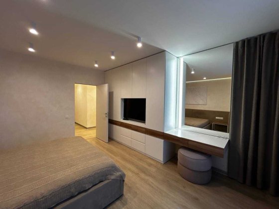 Оренда 3-кімнатної квартири! Свободи Хмельницкий