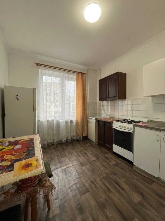 Оренда 2 - кімнатної квартири вул. Целевича - фото 1