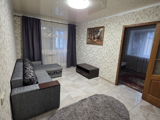 Здам двухкімнатну квартиру по вул.Металургів