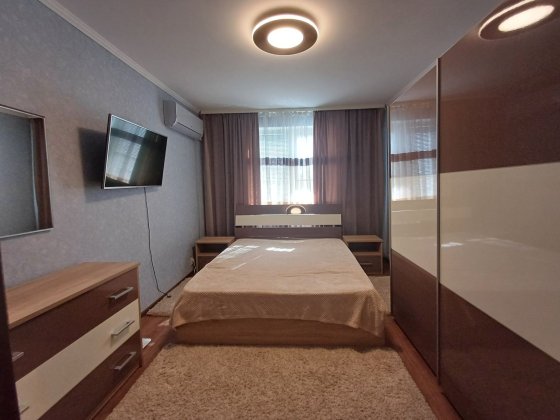 Отличная 3к на Юбилейной/173, укомплектована всем необходимым