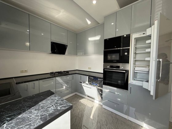 3-кімнатна по вул.Хмельницького з меблями і технікою Ивано-Франковск