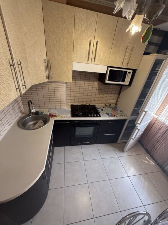 Пропоную в оренду 3 кім по Героїв України - фото 1