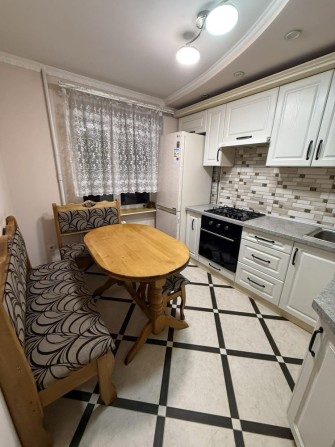 Оренда 2к квартири біля Велмарту,вул.Коновальця - фото 1