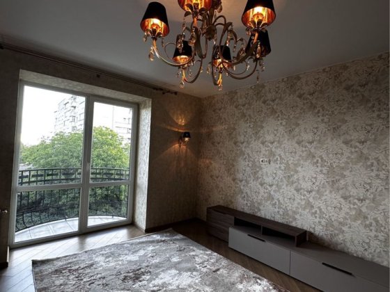 Оренда 3 кім. Тичини,  Центр, перша здача !!! Ивано-Франковск