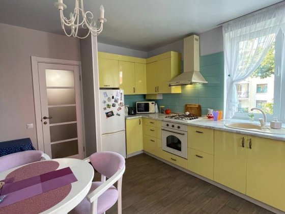 Довгострокова оренда євродвохкімнатної квартири ГАЗ Ирпень