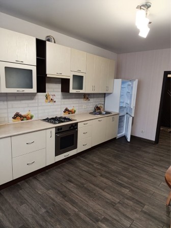 Оренда 2к кв., ВИСТАВКА, н/б, євроремонт. - фото 1