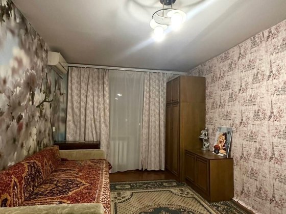 Здам 2-кімнатну квартиру в ЦЕНТРІ