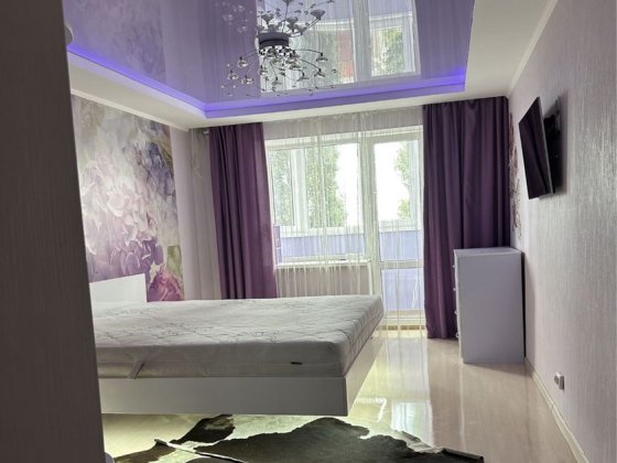 Сдається 3х квартира з автономним опаленням  та паркінгом