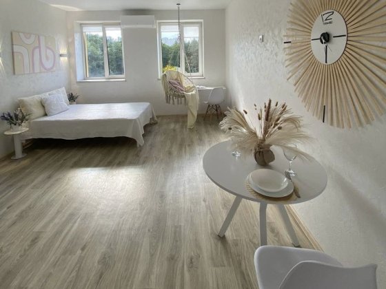 Вільна студія ЖК Молодість видова ! Ирпень