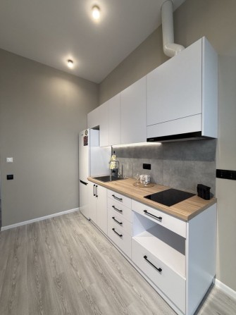 Здається нова квартира-студія з особистою терасою ЖК Скай Sky - фото 1