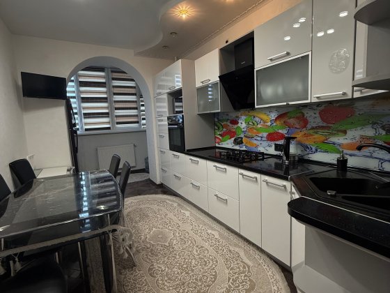 Оренда 2К на Хотинській Івано-Франківськ