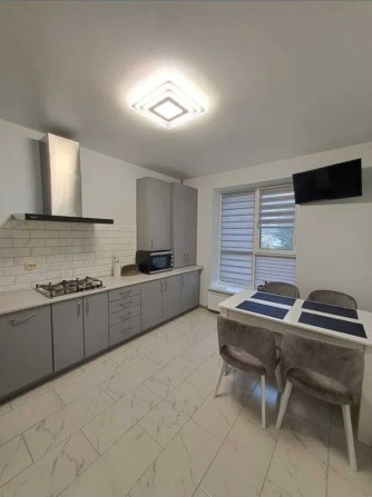 Оренда однокімнатної квартири в новобудові біля озера та парку . - фото 1