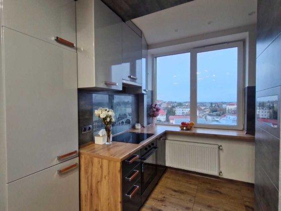 Оренда євро-двійки на вул. Набережна! Луцьк