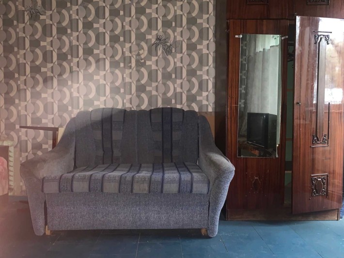 Малосімейка в центрі 4 Зарічного - фото 1