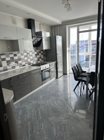 Оренда одно ( дво-) кімнатної квартири в ЖК Яровиця - фото 1