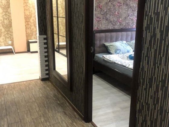 Здається 2 кімнатна квартира біля Ашану .