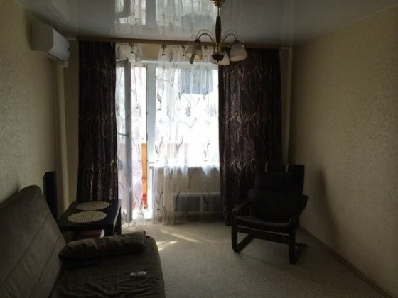 Здається 2-кімнатна квартира на Артема | 10 000 грн