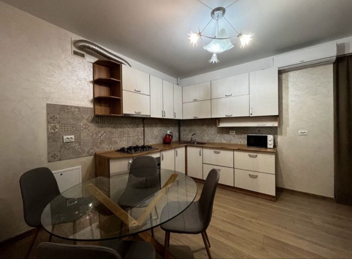 Здається в оренду 1 кім кв. Липки. Центр. - фото 1