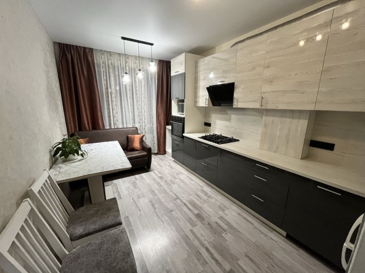 2к квартира! Усім укомплектована! Газ! ЖК Чехов Парк - фото 1