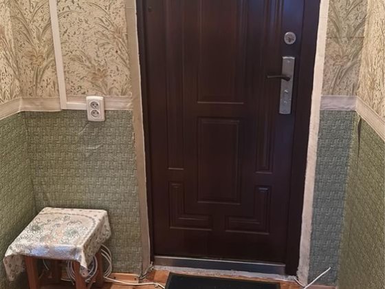 Здається 1 кімнатна квартира В центрі міста .