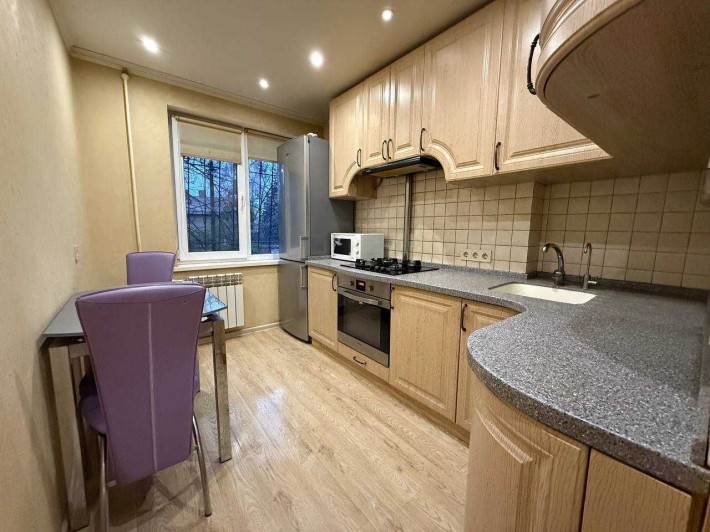 Оренда 3к квартири на 95 кварталі - фото 1