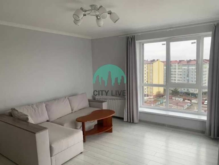 Здається світла простора 2кім квартира, Довженка (51) - фото 1